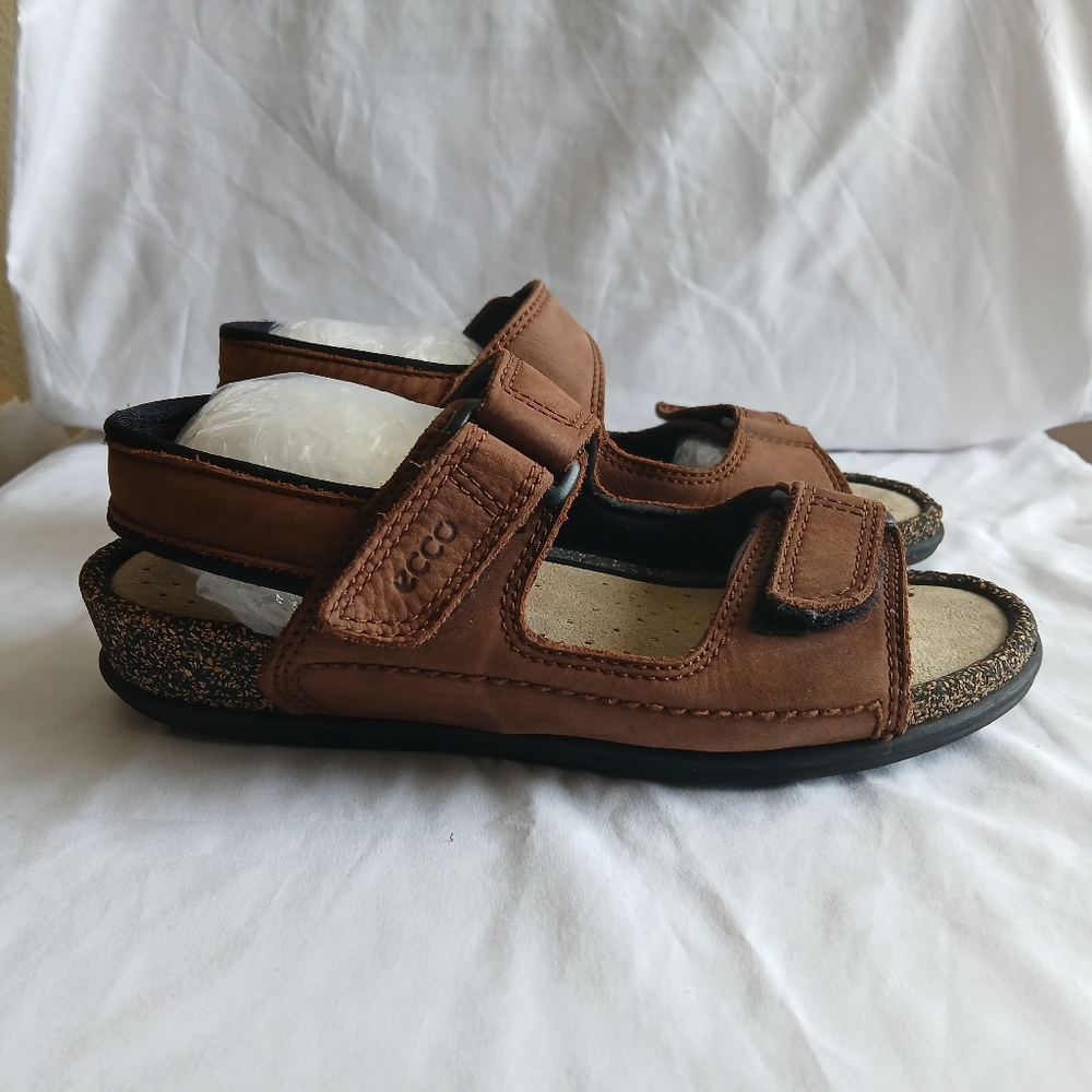 Ecco Comfort Sandals Size 39 Made in Portugal - Picture 2 of 5